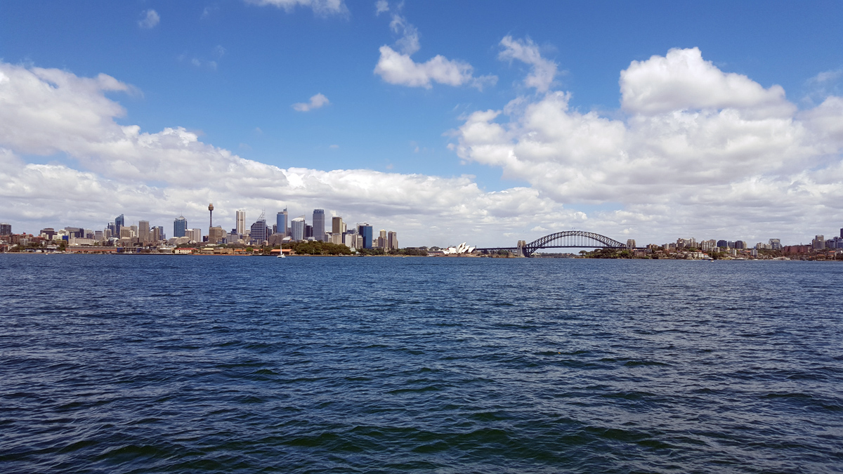 Sydney harbour Yacht Cruise