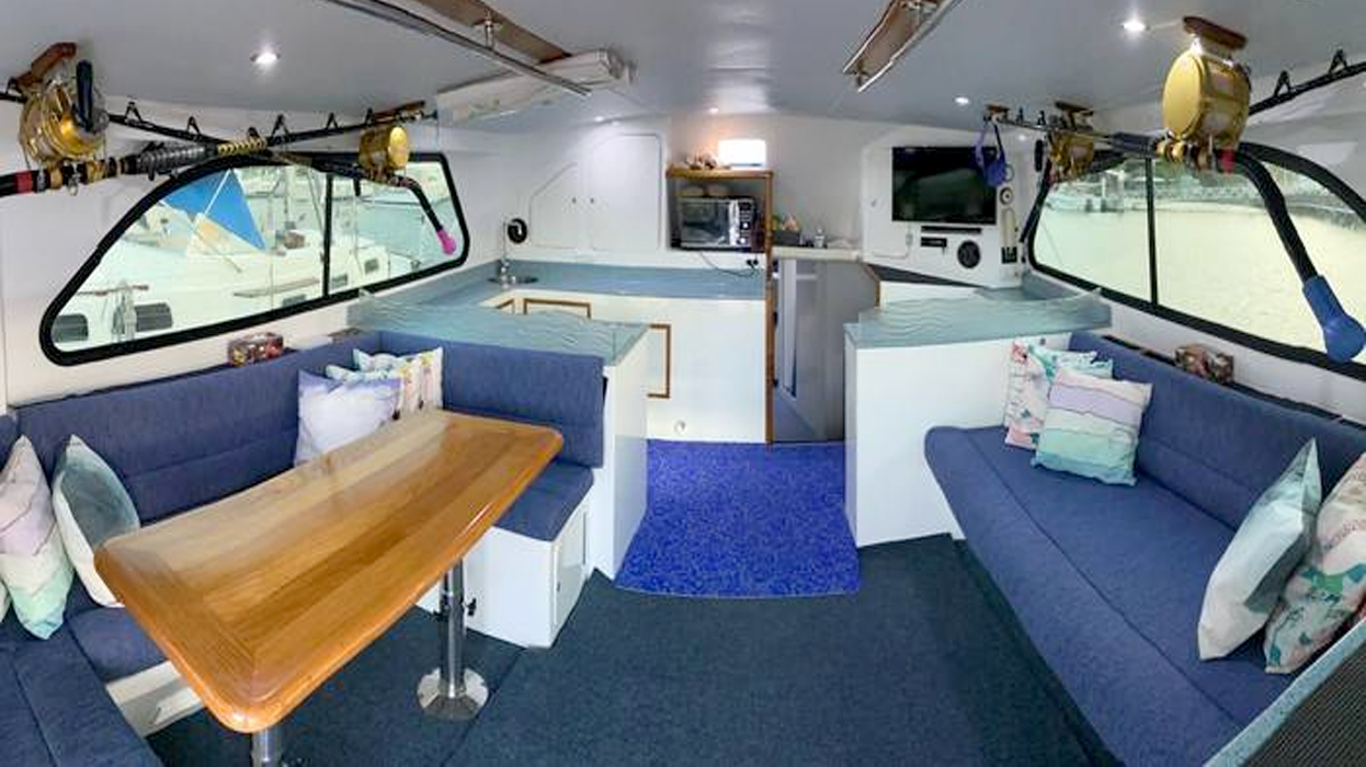 Интерьер катера